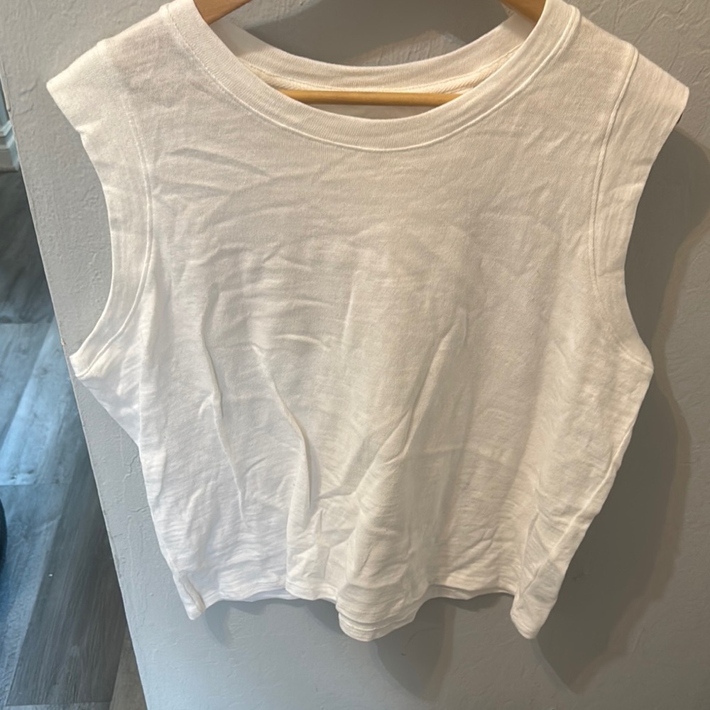 Faherty Cream Muscle Tee Crop Top